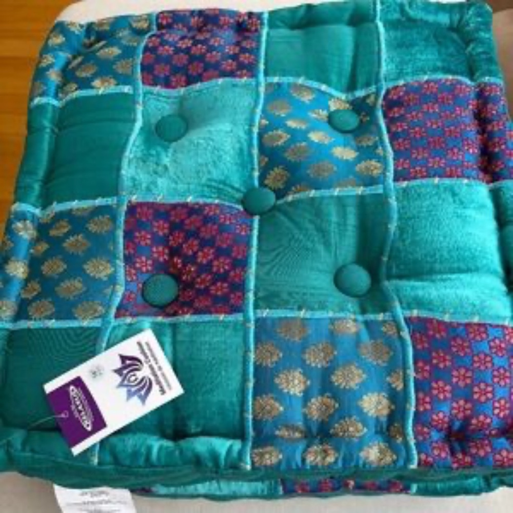 1 Relaxus meditation cushion